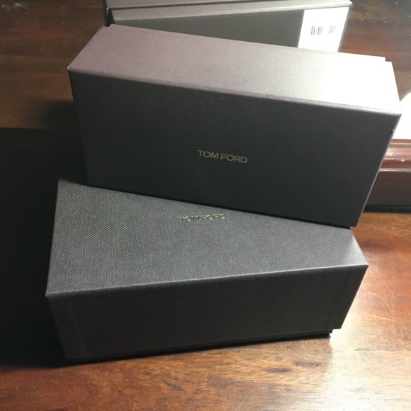 Bundle of Tom Ford sunglasses velvet case w/polishing cloth+ 2 boxes main image 9